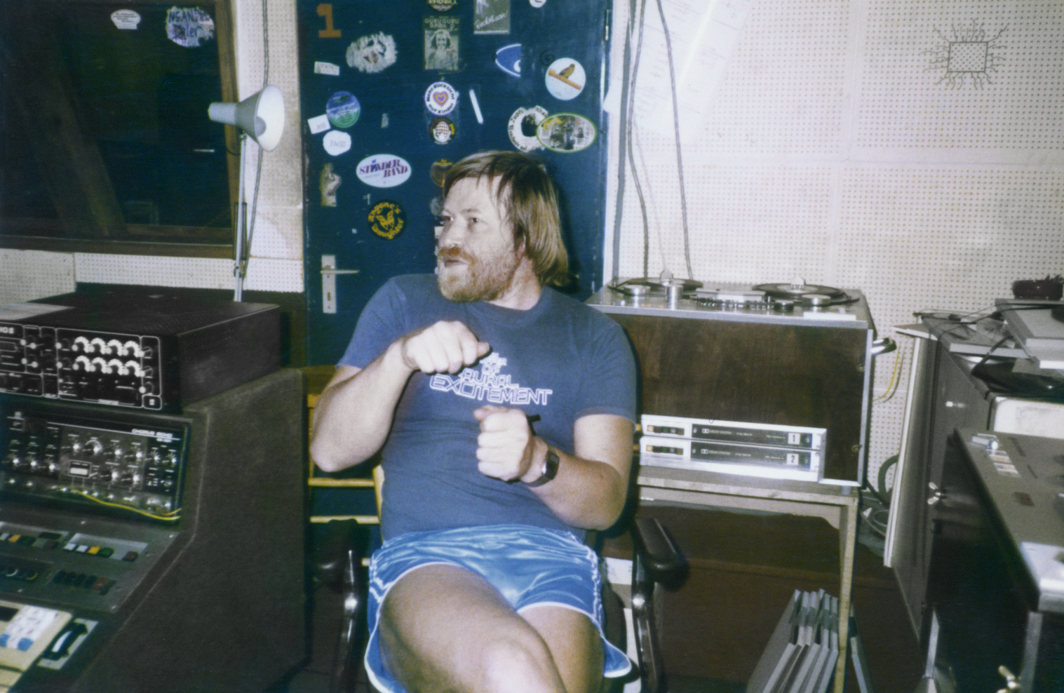 Conny Plank mit AUDIOS in seinem Studio